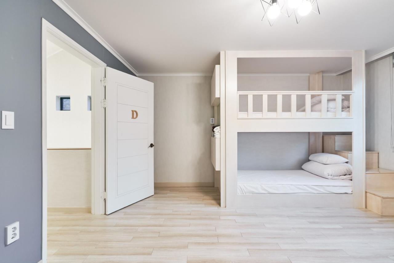 Everlast Guesthouse Йонгин Екстериор снимка